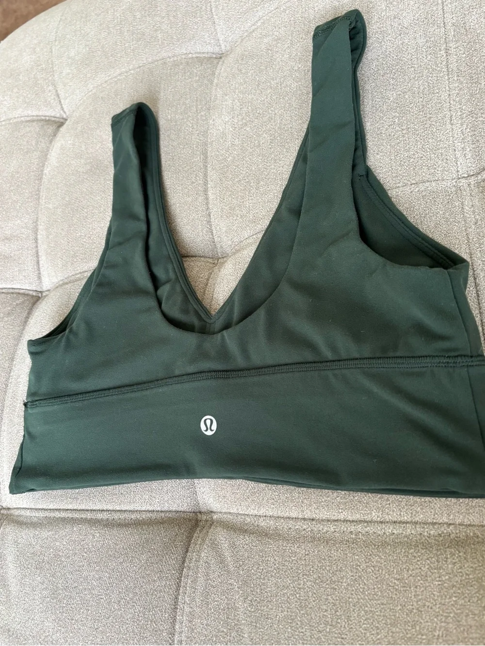 Lululemon Women’s Align V-Neck Bra *Light Support, A/B Cup